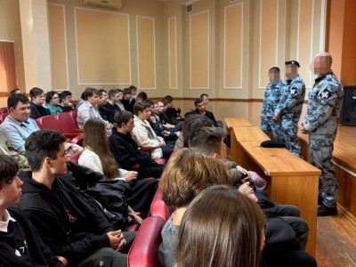 В СКФ БГТУ им. В.Г. Шухова состоялся Урок Мужества, приуроченный к Дню образования ОМОН СКФ БГТУ им.В.Г.Шухова